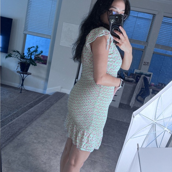 Wild Fable White Ruched Ruffled Mini Dress - Picture 6 of 11